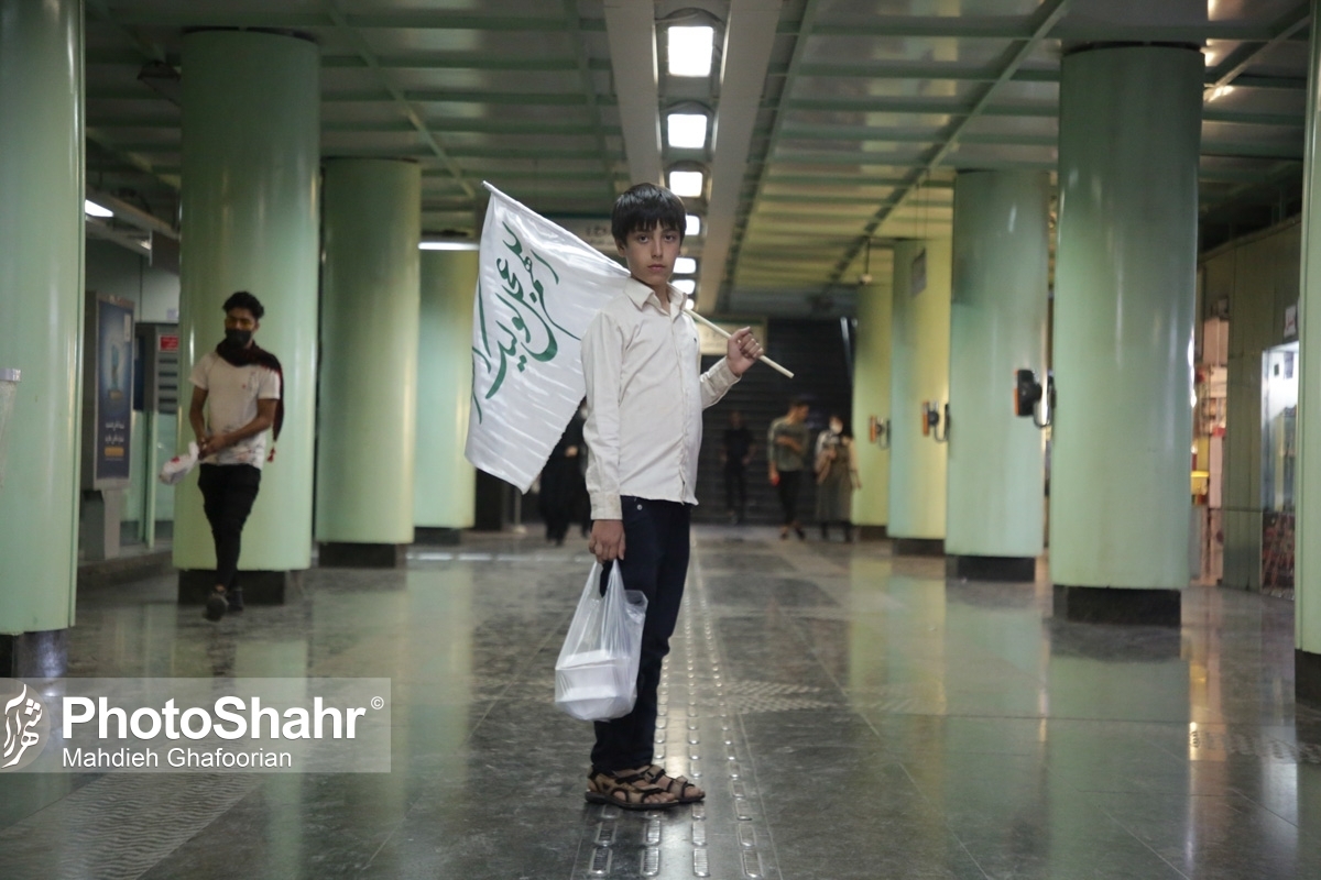 مدیرعامل شرکت بهره‌برداری قطارشهری مشهد، گفت: موکبی با محوریت شهدا در ایستگاه متروی شریعتی برپا شد.
