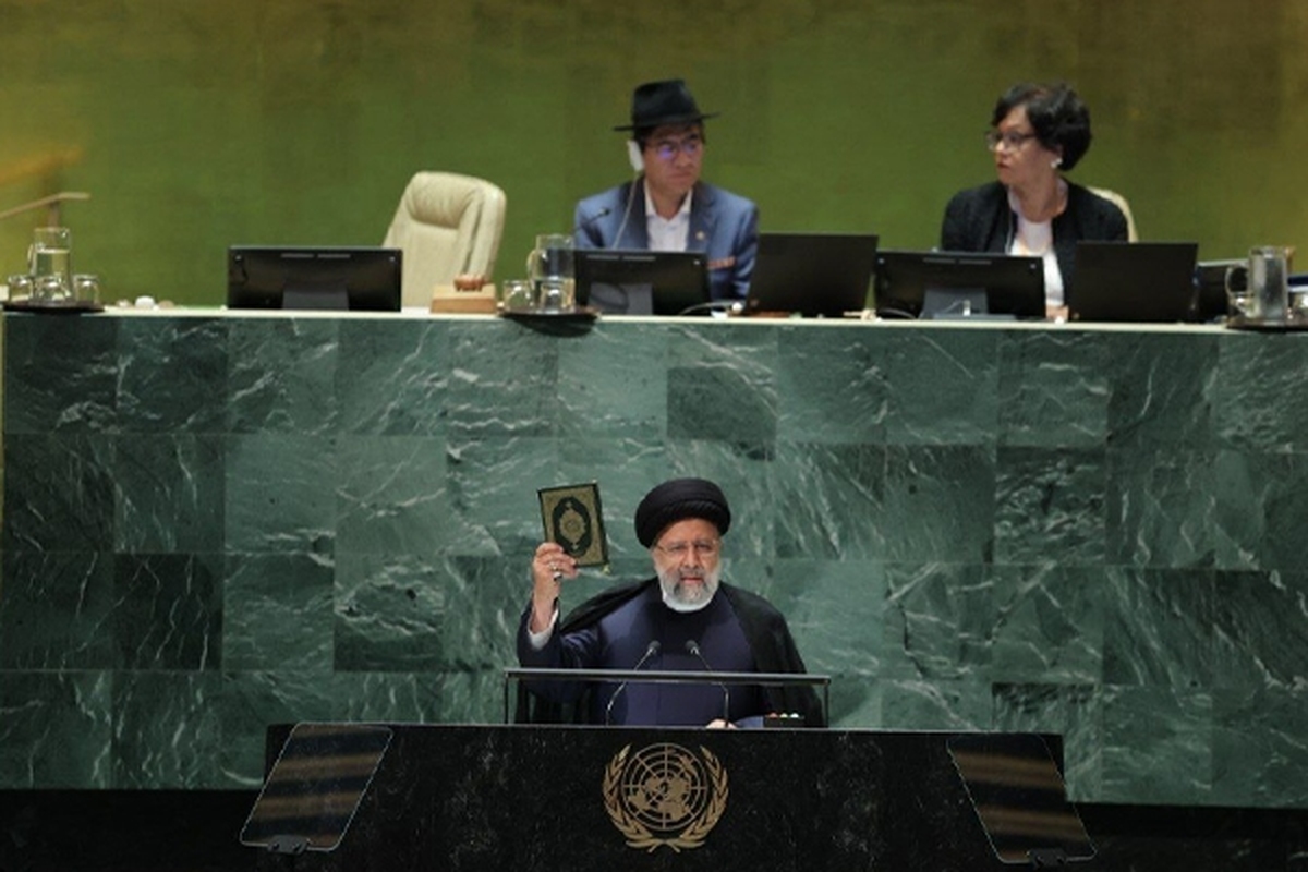 رئیس جمهوری اسلامی ایران در مجمع عمومی ۲۰۲۳ سازمان ملل با اشاره به آموزه‌های قرآن کریم به‌عنوان کتاب آخرین پیامبر خدا، توجه به ارزش‌های والایی که انسان را به‌سوی کمال سوق می‌دهد، تضمین‌کننده آینده بشریت دانست.