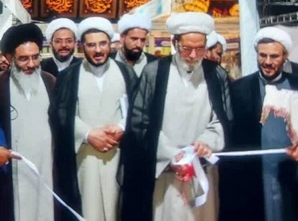 هشتمین نمایشگاه تخصصی کتب حوزوی و معارف اسلامی حوزه علمیه خراسان روز پنجشنبه با حضور جمعی از ناشران معتبر سراسر کشور و نمایندگان ناشرانی از عراق، لبنان و مصر در مجتمع حوزوی آیت الله هاشمی شاهرودی (ره) مشهد گشایش یافت.