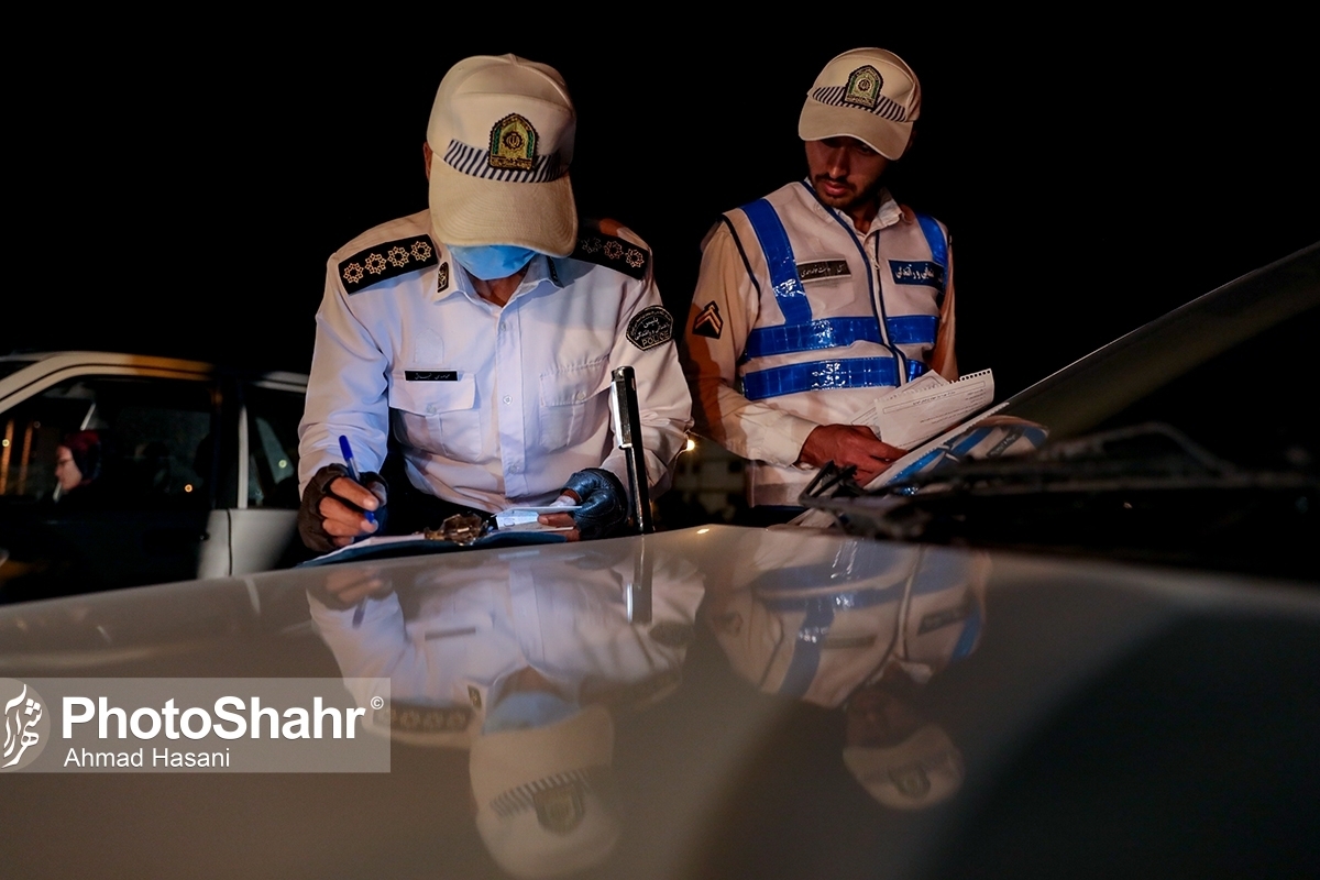 رئیس پلیس راهور مشهد از اعمال قانون ۴۳۲دستگاه خودروی متخلف و حادثه‌ساز خبرداد.