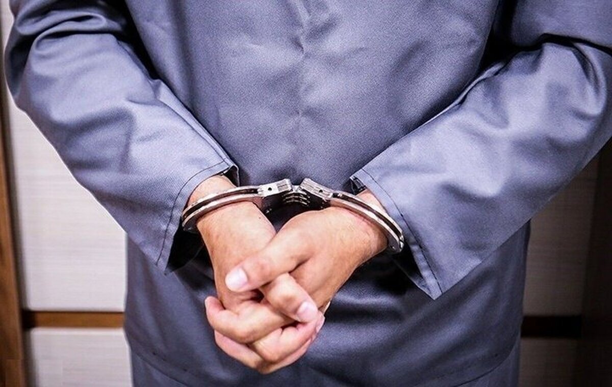 در روزهای اخیر فیلمی در فضای مجازی منتشر شد که سرنشین یک خودرو در جاده خزرآباد شهرستان ساری با چاقو اقدام به تهدید سرنشینان یک خودرو می‌کند.