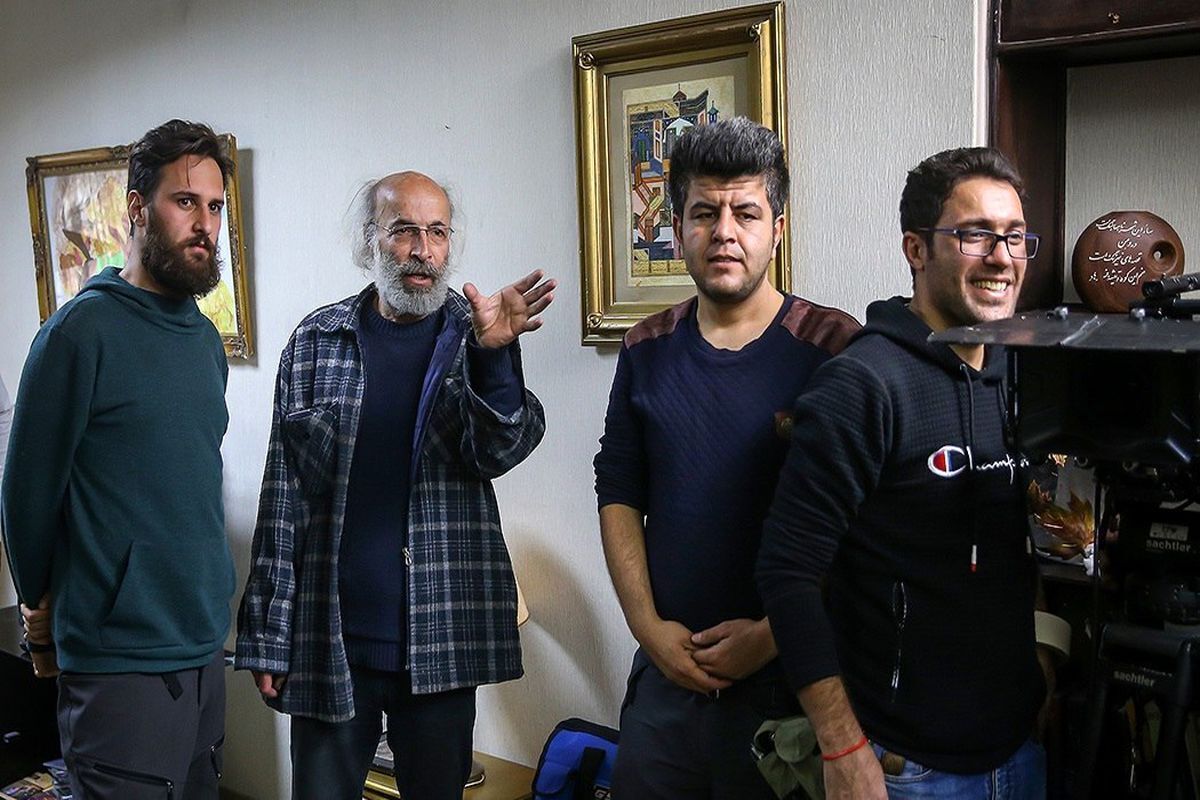 بعد از گذشت چند ماه از تصمیم تلویزیون برای پخش سریال «۸۷ متر» در شبکه نمایش خانگی، وضع ساخته کیانوش عیاری، همچنان، مبهم است.