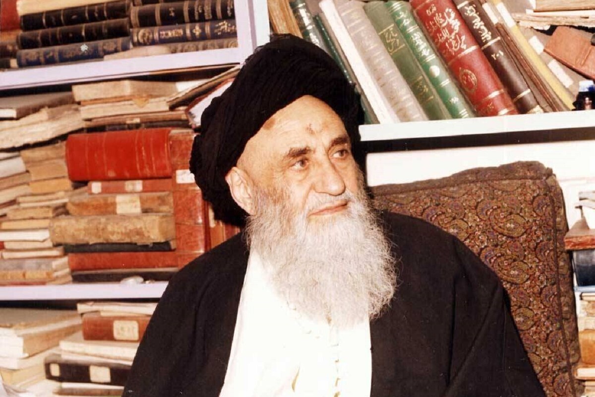 آیت‌الله‌العظمی سیدشهاب الدین مرعشی نجفی، فقیه و عالم فقید که امروز ۳۴ سال از درگذشت او در ۷ شهریورماه ۱۳۶۹ می‌گذرد، کتابخانه‌ای عظیم و گران‌قدر، مملو از نسخه‌های خطی، نیز از خود برجای گذاشته است که همچنان کم‌نظیر است.
