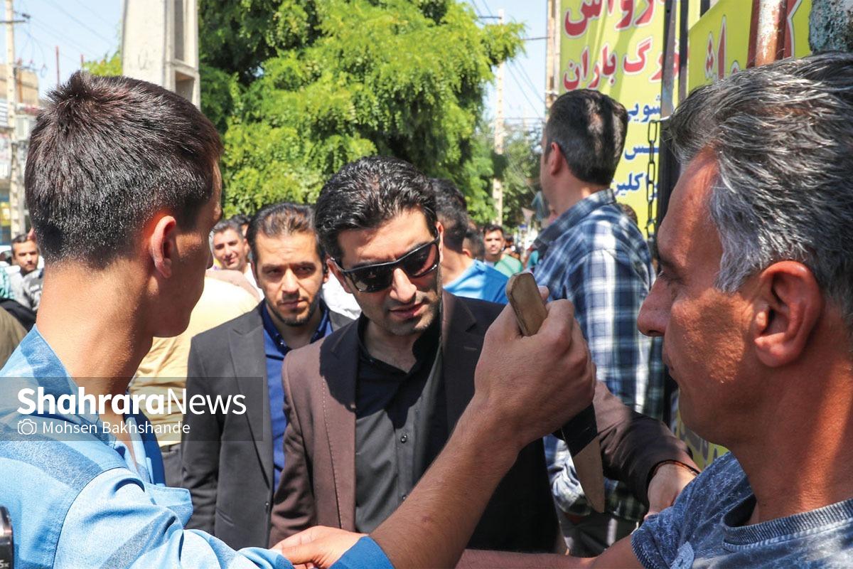 اظهارات جدید متهم ۱۸ ساله‌ای که دیروز صحنه جنایتش را بازسازی کرد.