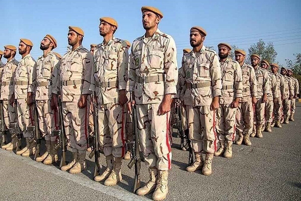 عضو کمیسیون اجتماعی مجلس شورای اسلامی گفت: تعیین تکلیف مشمولان غایب حتماً خرید و تهاتر مالی نیست بلکه یکی از راه‌های این کار خرید است؛ می‌توان در این زمینه راهکار‌هایی نظیر الزام برای مشارکت‌های اجتماعی و انجام اقدامات عام‌المنفعه را در نظر گرفت.