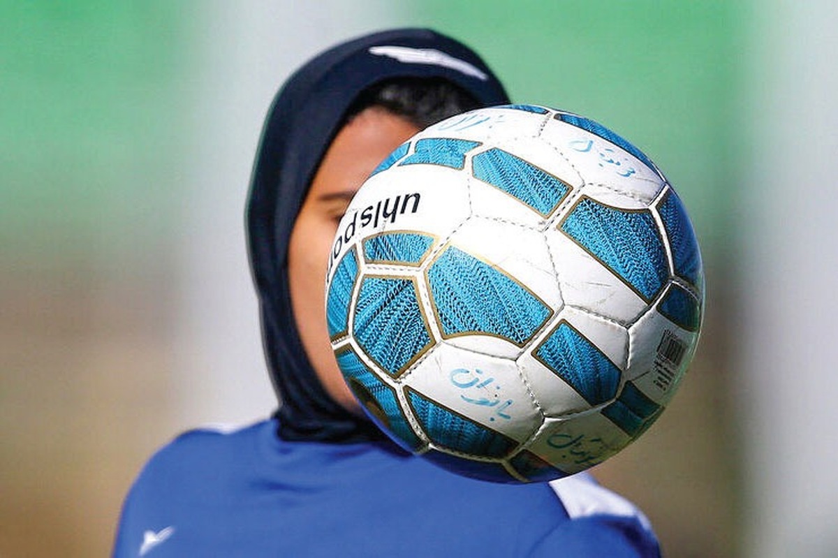 لیگ برتر فوتبال و سوپرلیگ فوتسال بانوان با تأخیر چند ماهه آغاز خواهند شد.