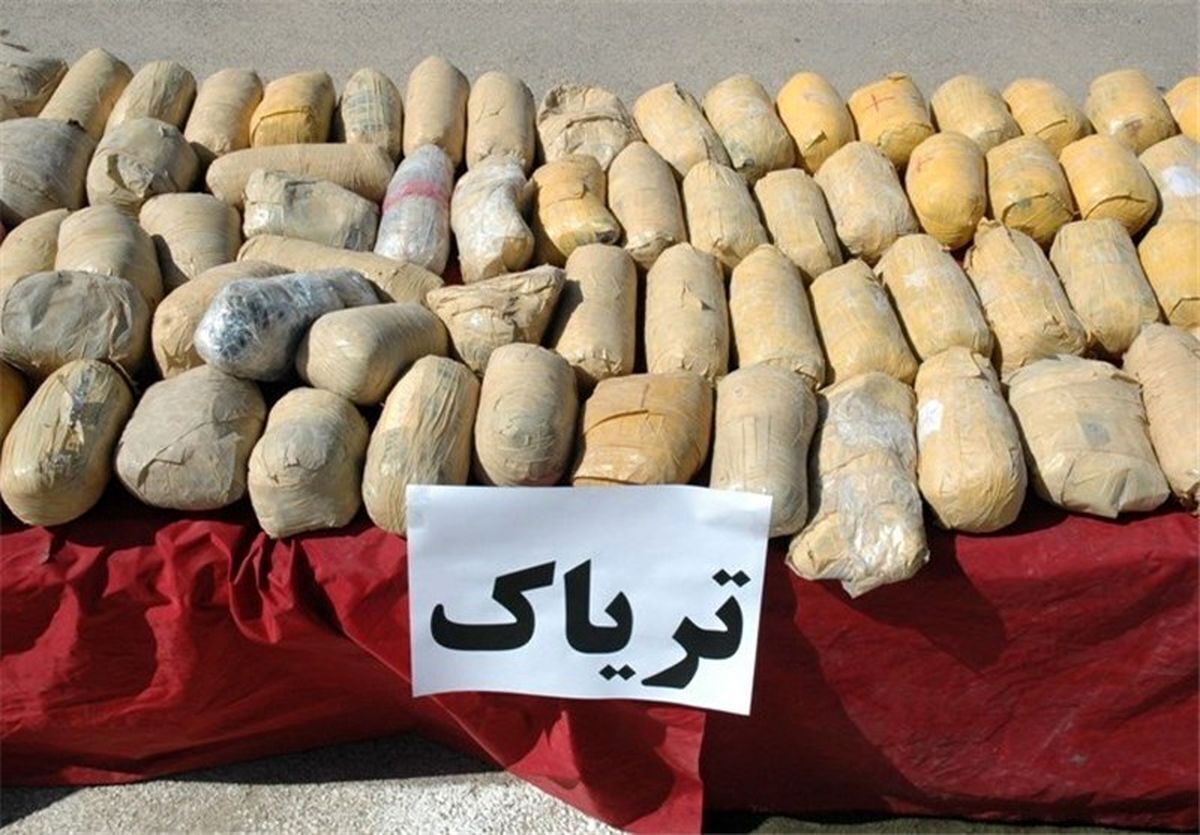 دبیرکل ستاد مبارزه با مواد مخدر گفت: با بالا بردن هزینه برای ورود مواد مخدر به داخل کشور برای قاچاقچیان، ورود مواد مخدر به داخل کشور ۱۵ درصد کاهش پیدا کرده است.