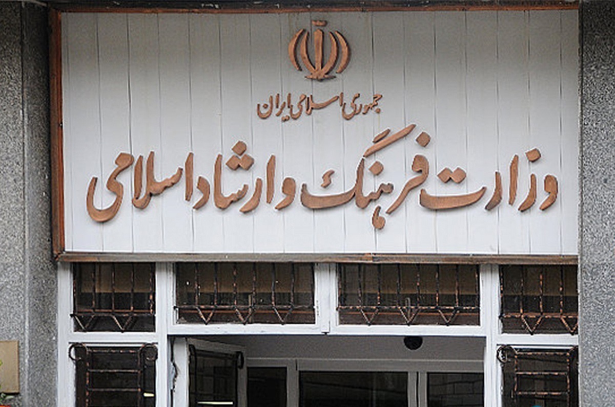 وزیرفرهنگ و ارشاد اسلامی گفت: یکی از تکالیف برنامه هفتم به وزارت ارشاد و تمام حوزه‌های فرهنگ و هنر با همکاری شورای عالی انقلاب فرهنگی و سازمان امور استخدامی و اداری، بازآرایی کل ساختار فرهنگی کشور است که در مدت مشخصی باید لایحه آن به مجلس داده شود که این کار در حال انجام است.