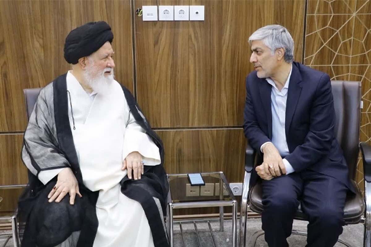 آیت‌الله علم‌الهدی گفت: آنقدر افراد در موقعیت‌های مختلف ورزشی سیل مطالبات خود را مطرح می‌کنند و رسانه‌ها نیز آن را دنبال می‌کنند که آقای وزیر هر طرح و برنامه‌ای برای جوانان داشته باشد، نمی‎‌تواند طرح‌هایش را اجرا کند.