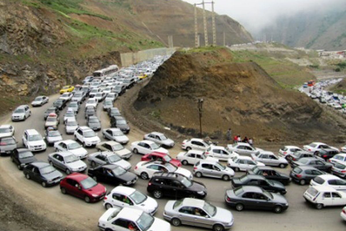رئیس پلیس راه مازندران از اعمال اجرای طرح محدودیت‌های ترافیکی در محور‌های منتهی به این استان با هدف تسهیل در تردد خودرو‌ها خبرداد.