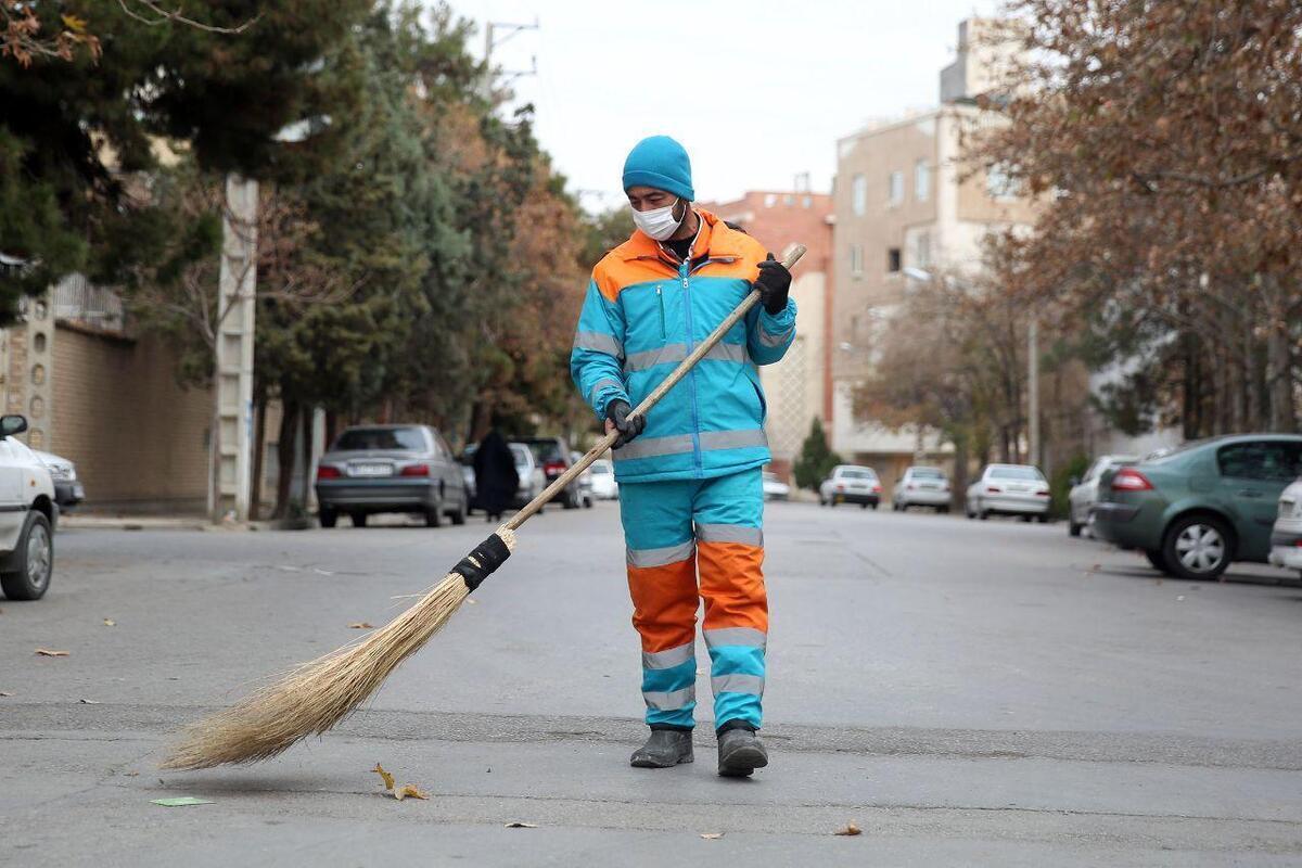 شهردار مشهد مقدس به دلیل تاخیر در واریز حقوق شهریورماه پاکبانان و کارگران فضای سبز پستی منتشر کرد.