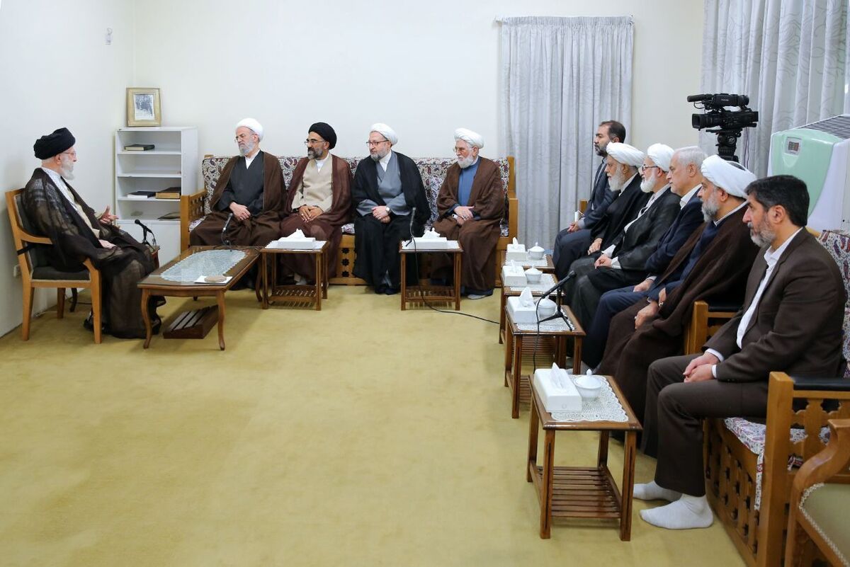 مقام معظم رهبری در دیدار با دست‌اندرکاران برگزاری همایش بزرگداشت مرحوم آیت‌الله ناصری، ایشان را صاحب نَفَسِ گرم، اخلاص و روح متصل به الطاف الهی دانستند.