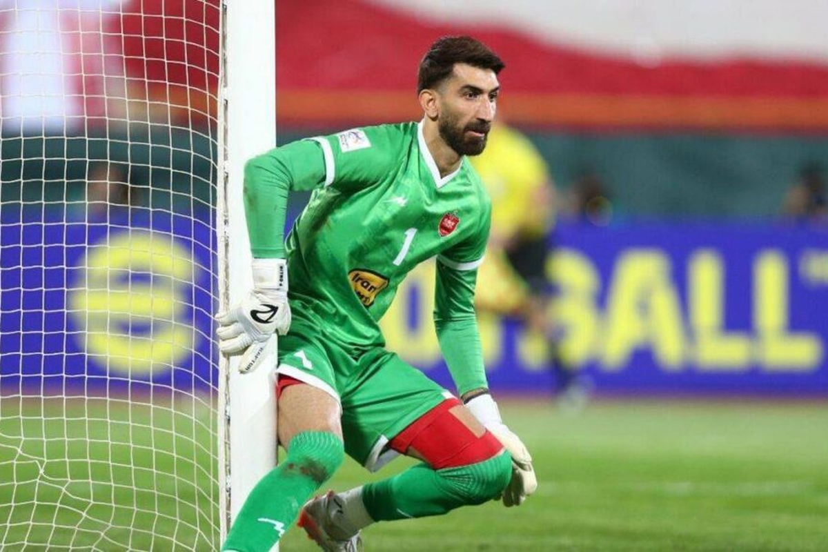 گوشی موبایل گلر ملی پوش پرسپولیس سرقت شد.