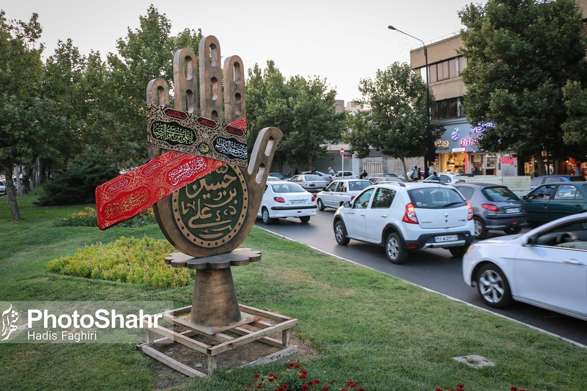 بنا بر اعلام سازمان حمل و نقل ترافیک شهرداری مشهد، هم اکنون در برخی از خیابان‌ها و معابر کلانشهر مشهد، ترافیک متراکم گزارش شده است.