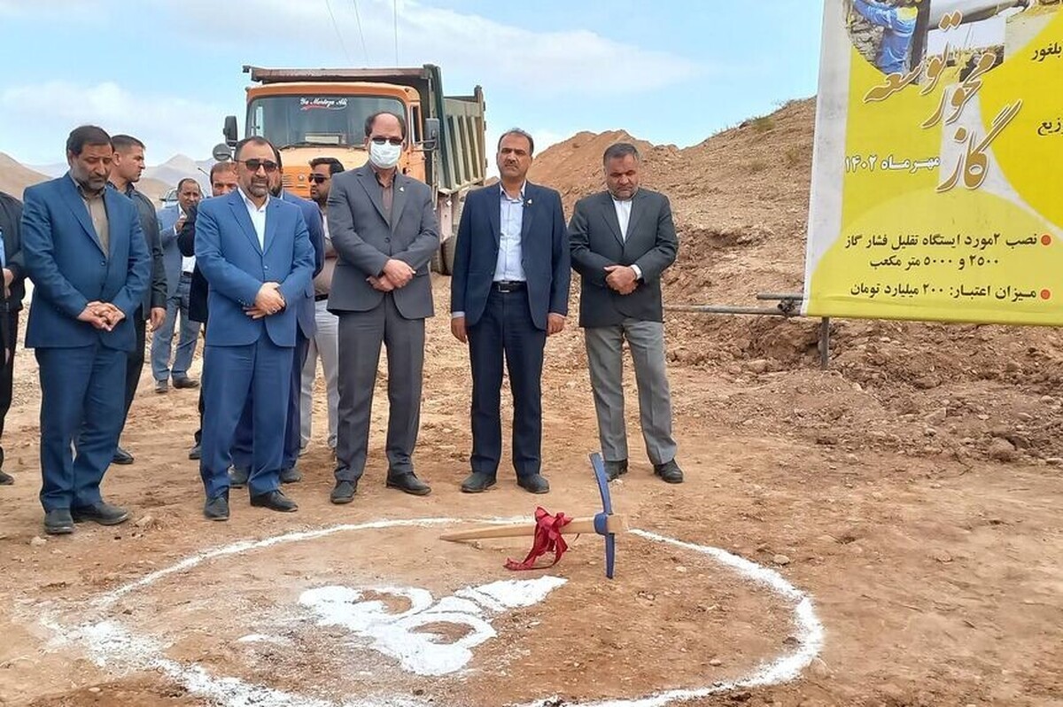 عملیات اجرایی پروژه گازرسانی به هفت روستای شهرستان مشهد با حضور استاندار خراسان رضوی آغاز شد. 