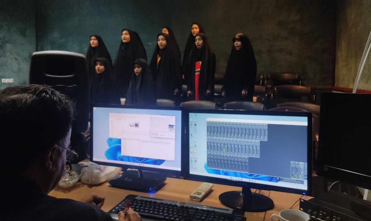 مسئول دفتر موسیقی حوزه هنری انقلاب اسلامی خراسان رضوی از پایان پاتوق‌های کارگاهی باشگاه سرود حماسی سیمرغ خبر داد.