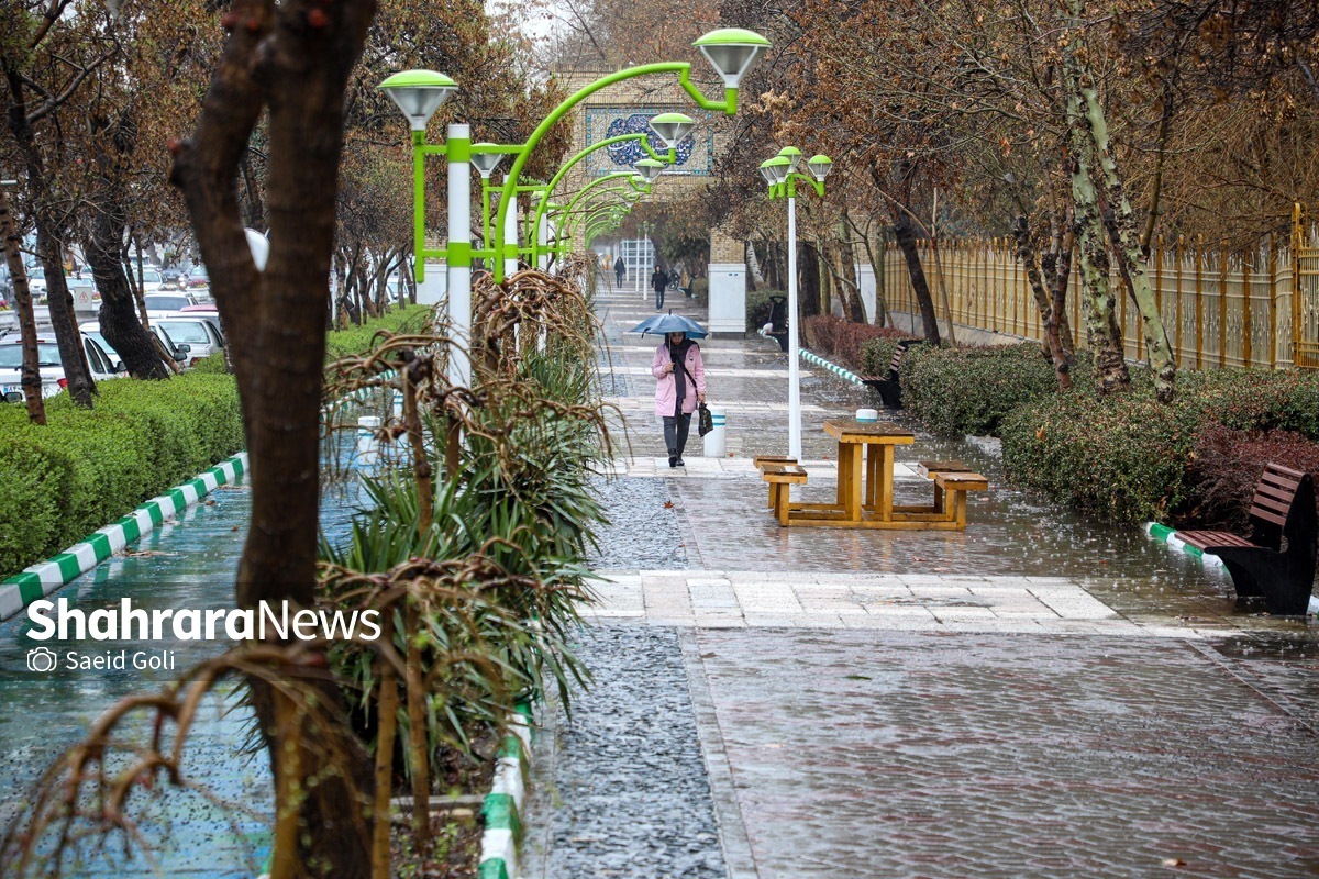 کارشناس مرکز پیش‌بینی هواشناسی خراسان رضوی گفت: اواسط هفته در سطح استان افزایش ابرناکی همراه با بارش رگباری باران خواهیم داشت.