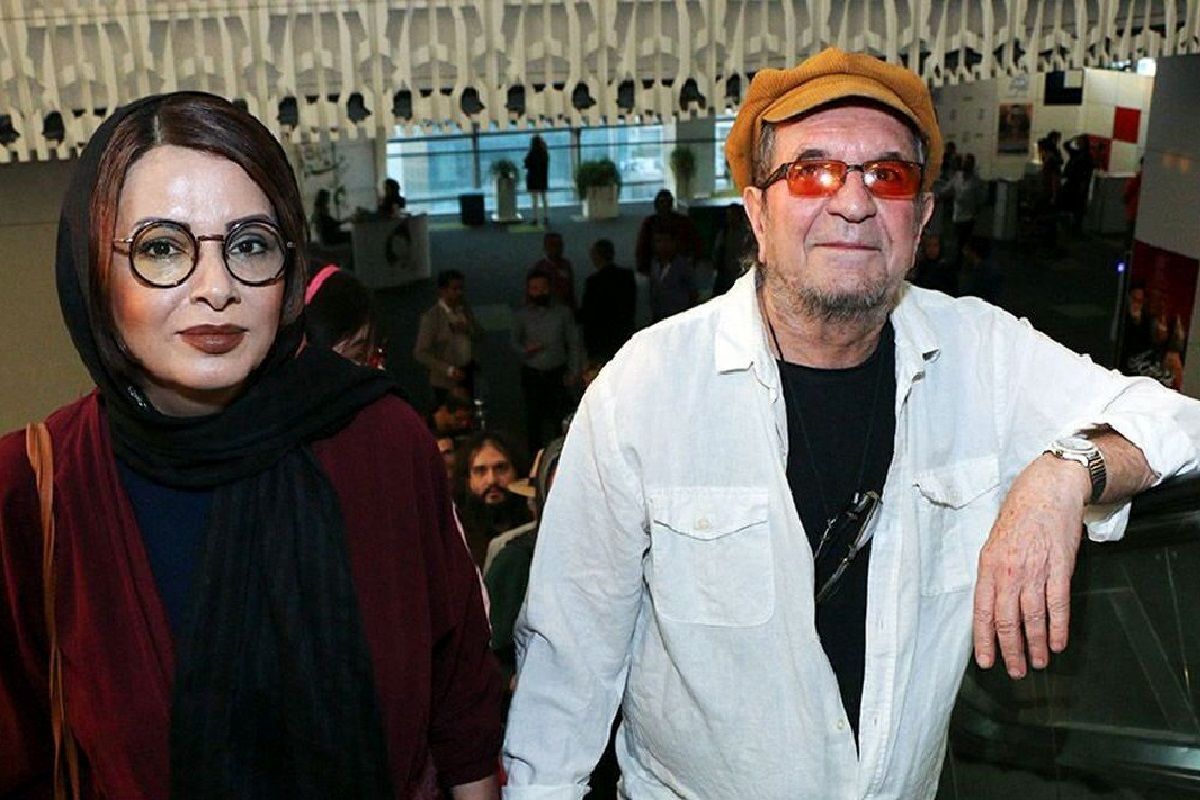 سخنگوی فراجا از کشف سرنخ‌های جدید و شناسایی چهار مظنون در پرونده قتل داریوش مهرجویی و همسرش خبرداد.