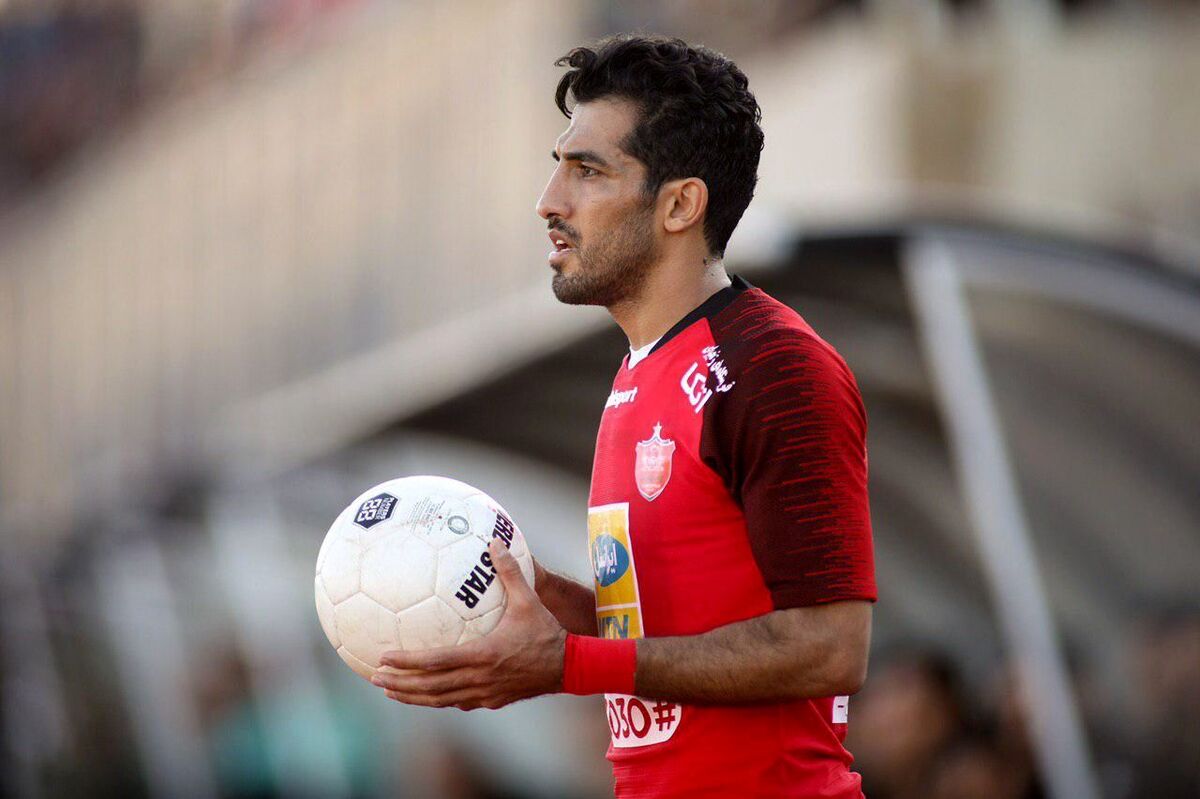 هافبک ملی پوش پرسپولیس کار دست خودش داد.
