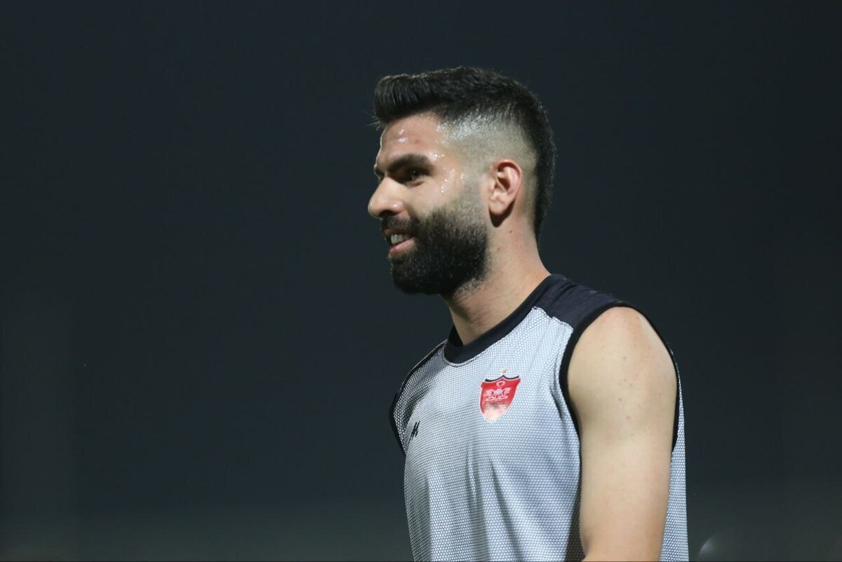 هافبک پرسپولیس هفته دیگر زیر تیغ جراحی خواهد رفت.