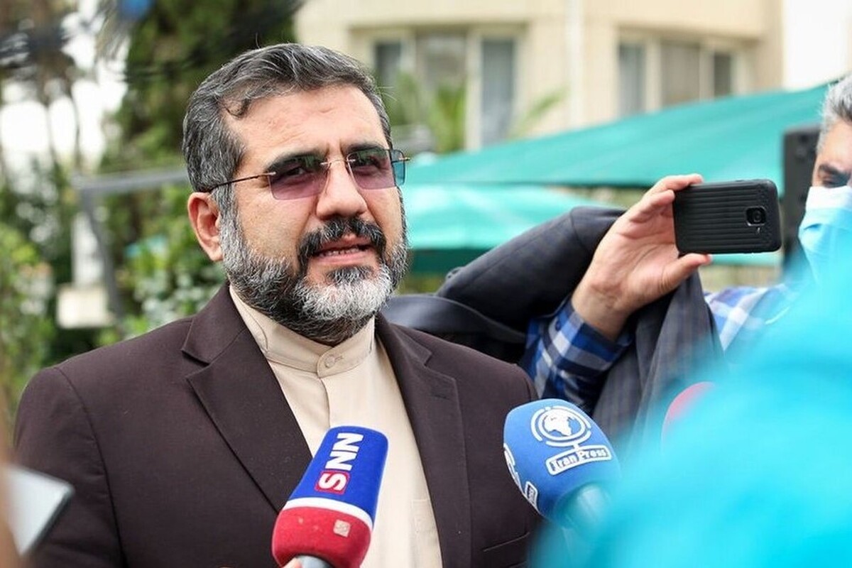 وزیر ارشاد نسبت به لغو کنسرت علیرضا قربانی در اصفهان واکنش نشان داد.
