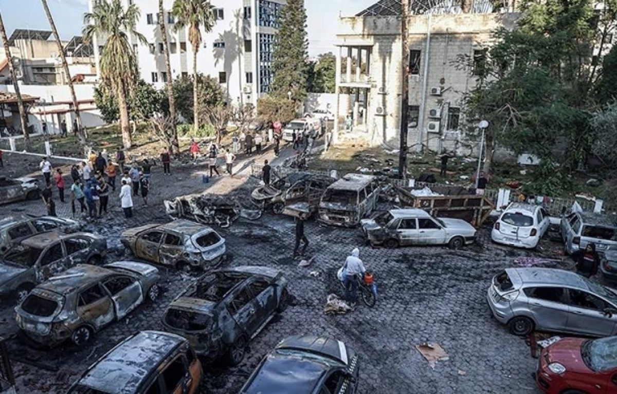 پنجمین نشست شعر «عهد حضور» به مناسبت بزرگداشت شهدای مظلوم بیمارستان غزه در مشهد برگزار شد.