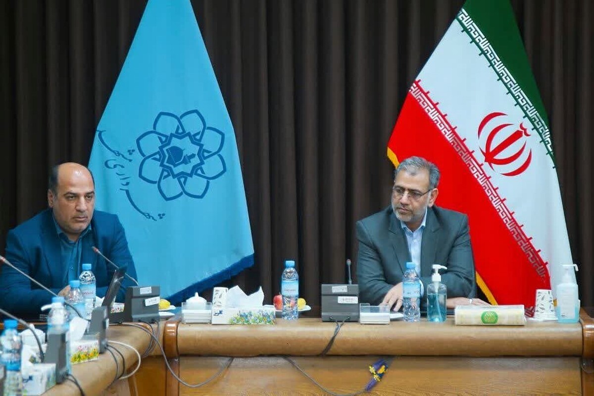 معاون مالی و پشتیبانی شهرداری مشهد: لزوم تغییر نگاه در حوزه‌های درآمدی شهرداری ضروری است