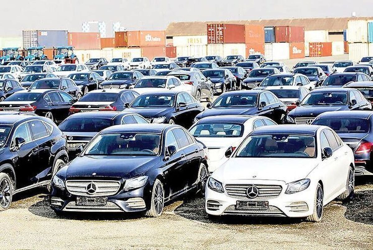 رشیدی کوچی: واردات خودرو در ماه‌های آینده سرعت می‌گیرد