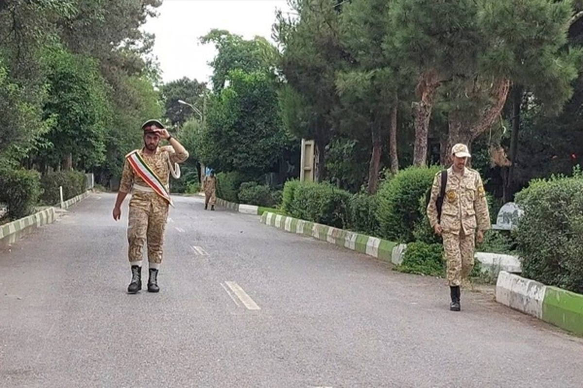 معاون اجتماعی و سخنگوی سازمان وظیفه عمومی فراجا گفت: ملاک سازمان وظیفه عمومی فراجا برای رسیدگی به درخواست‌های واجدان شرایط معافیت سرباز قهرمان، درخواست وزارت ورزش و جوانان مبنی بر قهرمانی و تایید ستادکل نیروهای مسلح است.