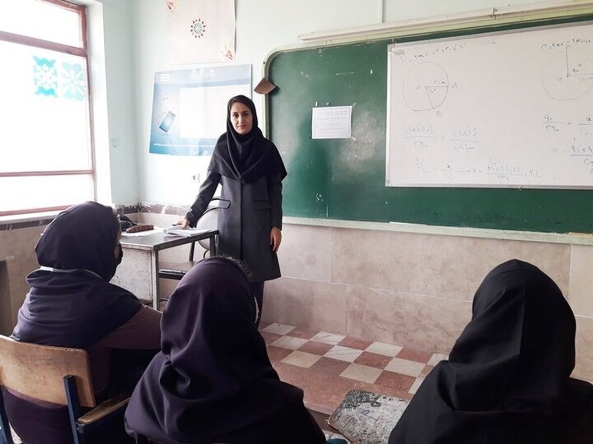 آخرین خبر‌ها از پرداخت مطالبات رتبه‌بندی معلمان (۱ آبان ۱۴۰۲)