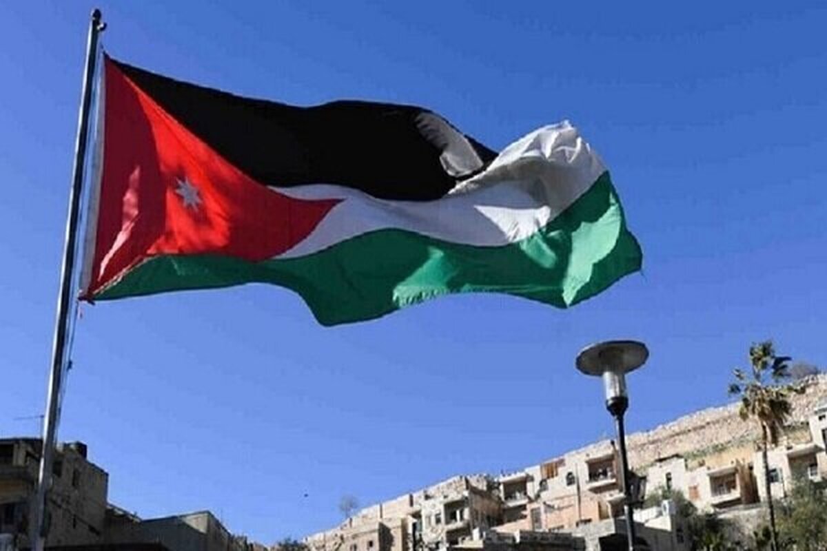 اردن در واکنش به جنایات ارتش رژیم صهیونیستی در غزه سفیر خود در اراضی اشغالی را فراخواند.