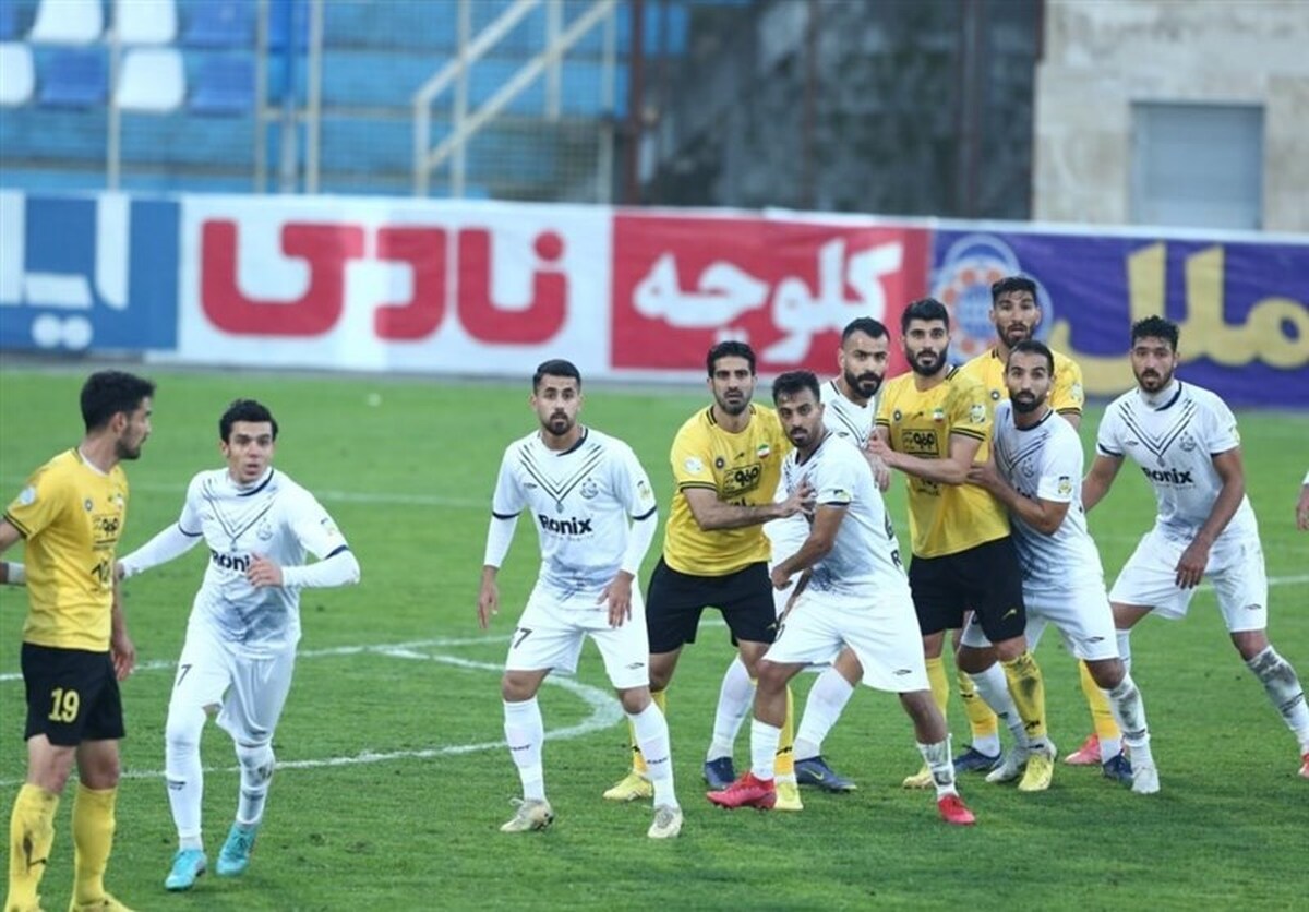 بازی سپاهان و ملوان در لیگ برتر لحظاتی قبل به پایان رسید.