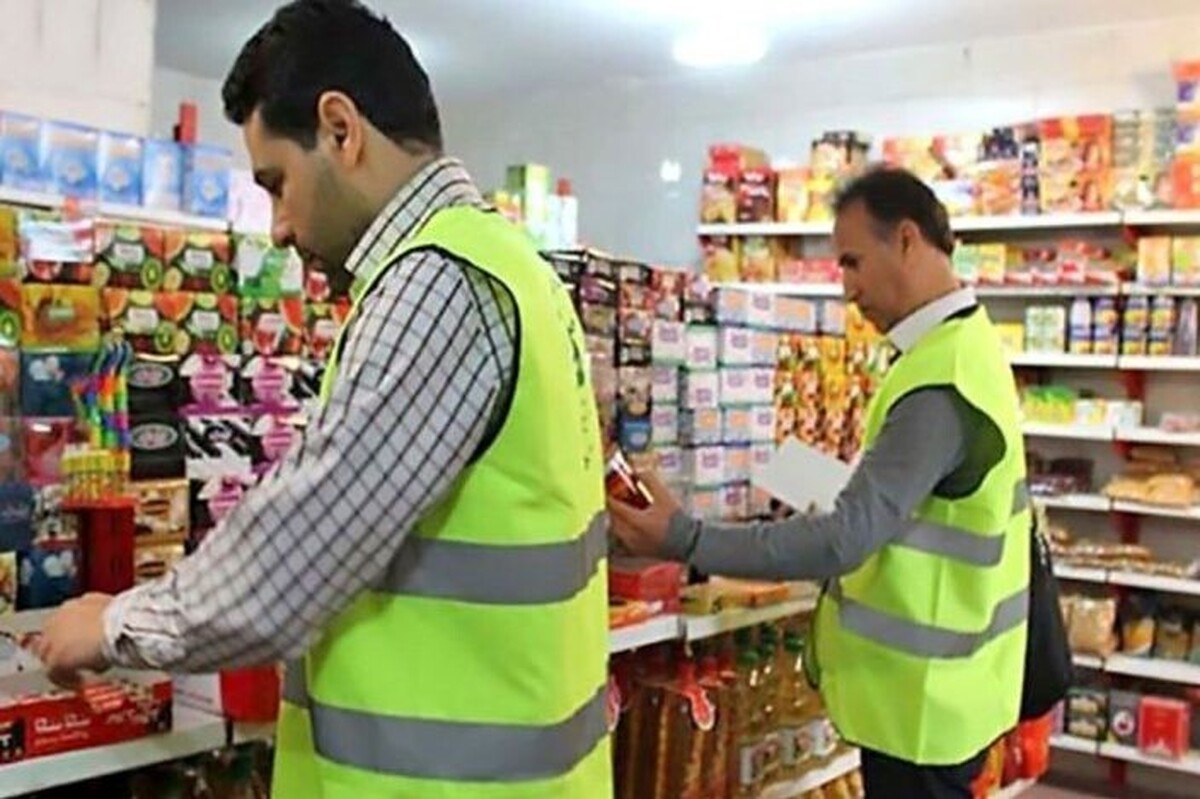مدیر نظارت و بازرسی محصولات سازمان جهاد کشاورزی خراسان رضوی گفت: سه هزار و ۸۵۰ فقره تخلف صنفی در حوزه عرضه و توزیع محصولات دامی و کشاورزی در پی حدود ۳۸ هزار مورد نظارت و بازرسی از واحد‌های اقتصادی و صنفی استان خراسان رضوی انجام شده است.