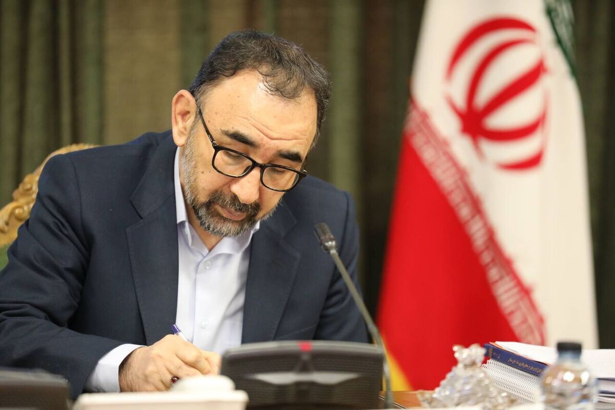 استاندار خراسان رضوی اظهار کرد: استکبار اکنون ضعیف‌تر از همیشه در مقابل ملت‌های آزادی‌خواه جهان زانو زده است و ۱۳ آبان امسال نقطه عطف در پیروزی مقاومت است.