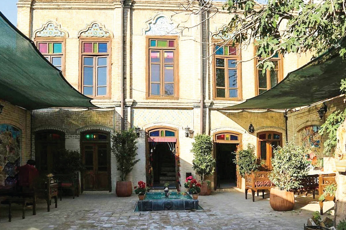 با بهره مندی از روش تغییر کاربری، ۵ خانه تاریخی شهر همچون خانه تاریخی احمدیان در مسیر مرمت و بهسازی قرار گرفتند