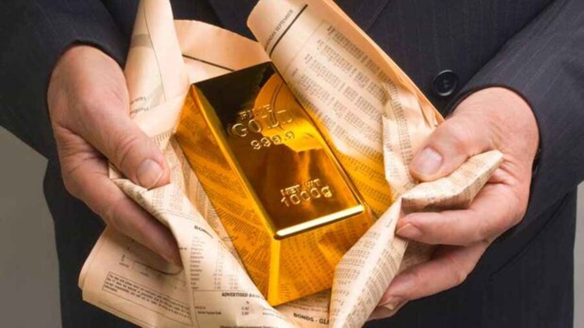 قیمت هر اونس طلا امروز با ۰.۴۴درصد کاهش به ۱۹۸۳ دلار و ۸۷ سنت رسید.
