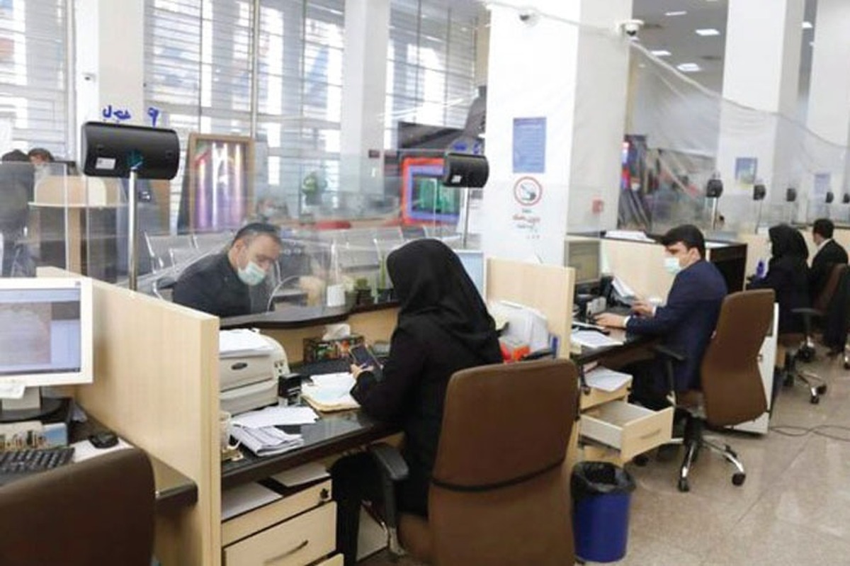 معاون هماهنگی امور اقتصادی استاندار خراسان رضوی گفت:‌ از ۲ ماه قبل به کمک دستگاه‌های نظارتی و بانک‌های عامل، در حال رصد بدهکاران بانکی در استان هستیم.