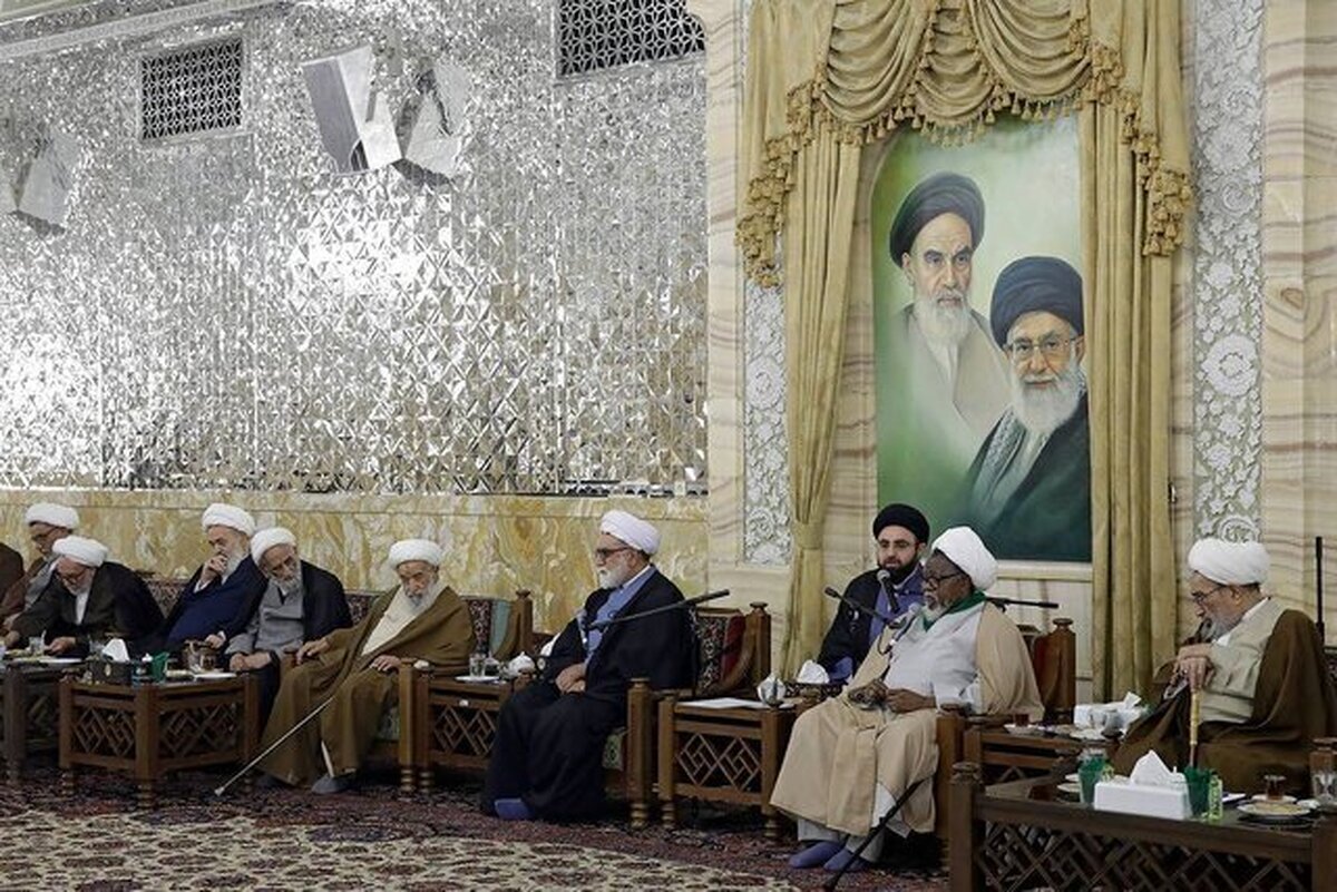 جمعی از علما و اساتید برجسته حوزه علمیه مشهد با شیخ ابراهیم زکزاکی دیدار کردند.
