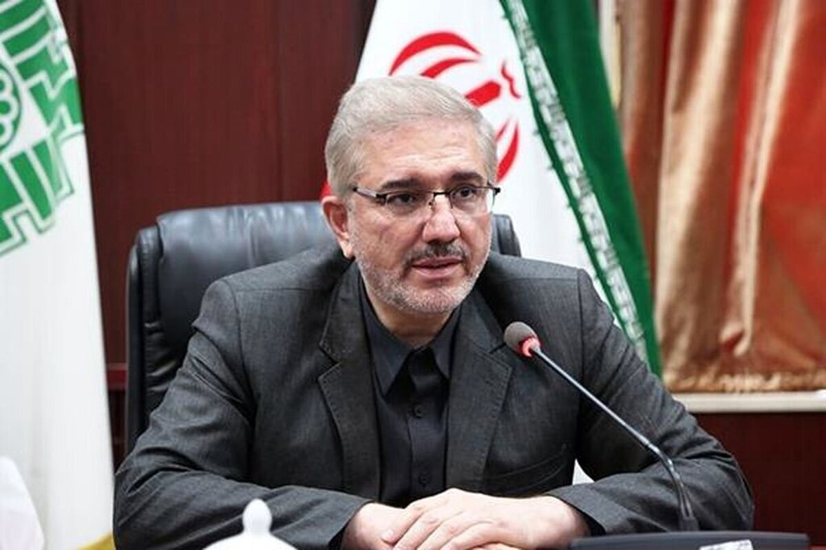 رئیس سازمان برنامه و بودجه کشور از ارائه خدمات بیمه تکمیلی رایگان برای دهک های اول تا پنجم خبر داد.
