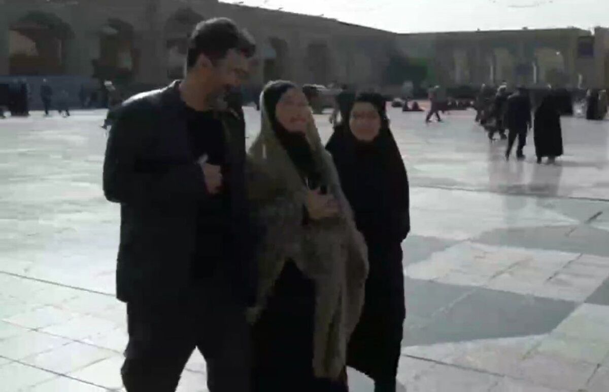 این زن بودایی می‌گوید که وقتی به امام رضا(ع) فکر می‌کنم گریه‌ام می‌گیرد، خیلی به امام رضا(غع) نزدیکم.