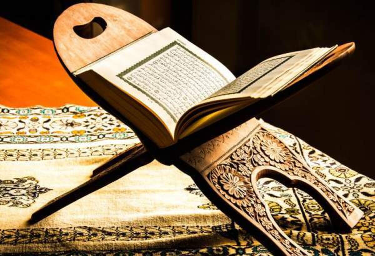 طی مراسمی به میزبانی مدیریت زائران غیرایرانی آستان قدس رضوی ۹۰ حافظ قرآن از کشور پاکستان در رواق غدیر حرم مطهر رضوی حضور یافتند.