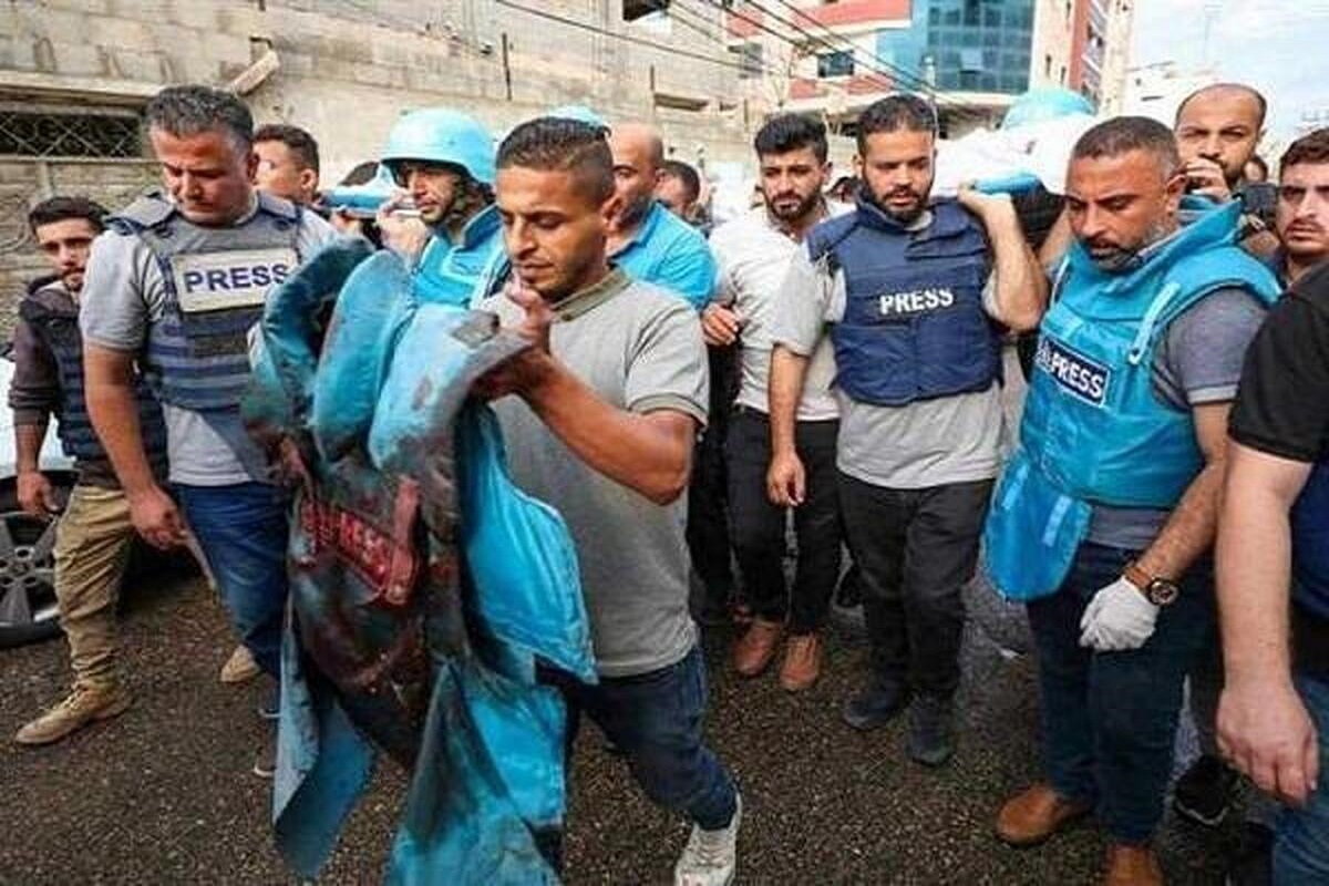 دو خبرنگار شبکه المیادین در اثر حمله رژیم اسراییل به جنوب لبنان به شهادت رسیدند.