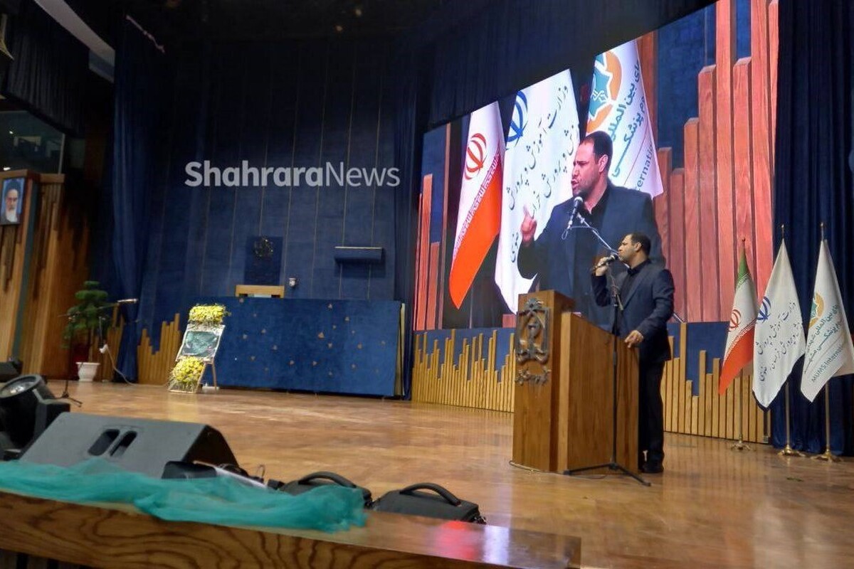 وزیر آموزش و پرورش در مشهد از جبران نهایی کمبود تعداد معلم در سراسر کشور در پایان مهر سال جاری خبر داد.