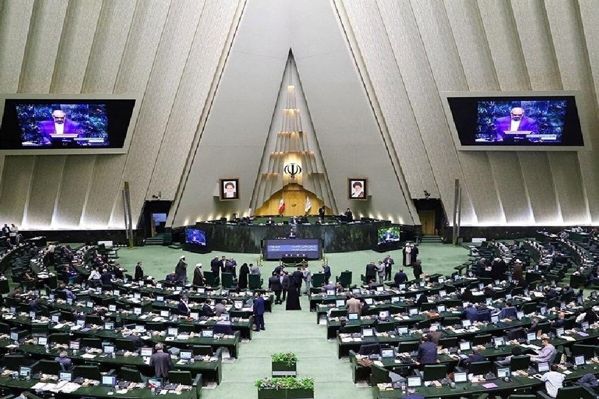 با تصویب مجلس، اتحادیه شهرداری‌های کل کشور در قالب تشکل غیردولتی با اخذ مجوز از وزارت کشور ایجاد می‌شود.