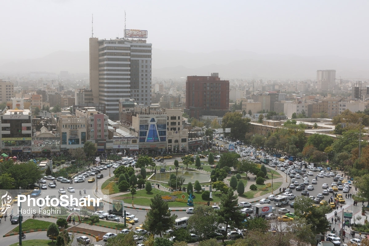 مدیرعامل شرکت ملّی پخش فرآورده‌های نفتی گفت: آلودگی هوا هیچ ارتباطی با بنزین ندارد و مربوط به میزان مصرف می‌شود.
