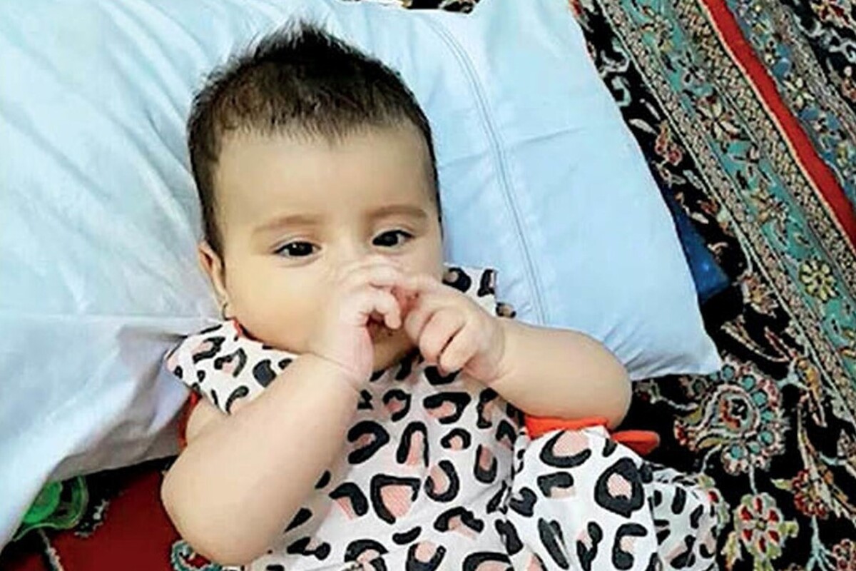 جلسه تحقیق از مقصران مرگ تلخ النا کوچولو در روز تحصن پرستاران یک بیمارستان، صبح دیروز در شعبه سوم دادسرای جنایی تهران تشکیل شد.