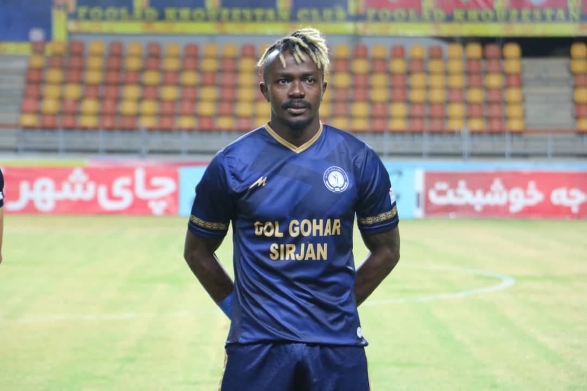 مهاجم فولاد به دنبال بازگشت دوباره به پرسپولیس است.