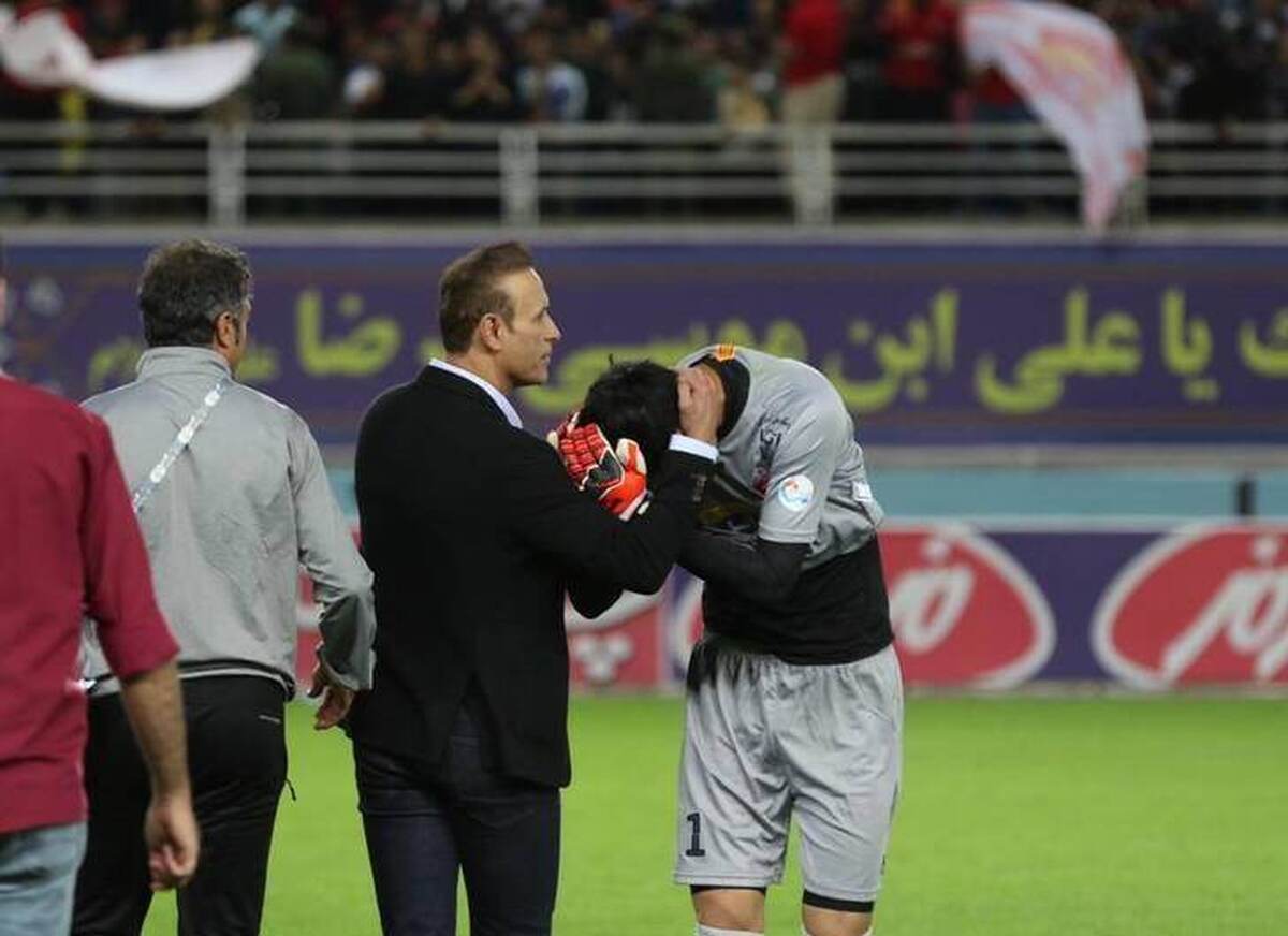 سرمربی پرسپولیس به دنبال دروازه بان جدید برای تیمش است.