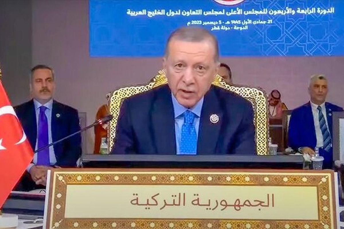 رئیس‌جمهور ترکیه کشتن کودکان و زنان در غزه را جنایت جنگی و جنایت علیه بشریت خواند و تاکید کرد که اسرائیل باید پاسخگوی این اقدامات باشد.