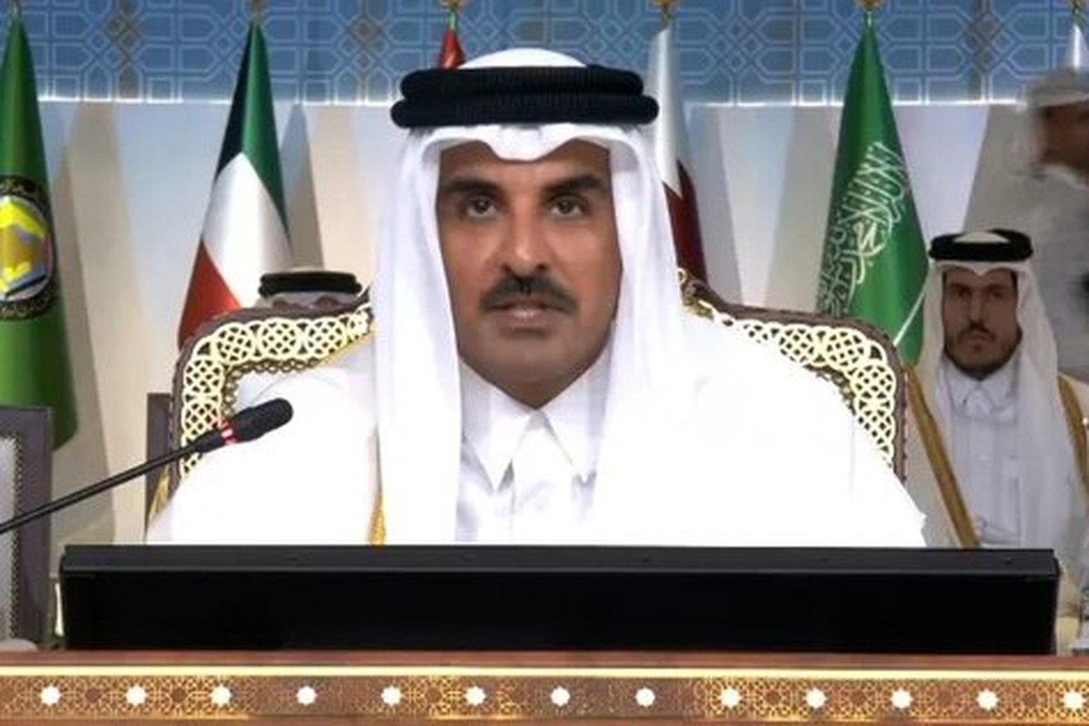 امیر قطر اعلام کرد: برای جامعه بین‌الملل شرم آور و ننگ است که اجازه ادامه یافتن جنایت شنیع در غزه را بدهد.